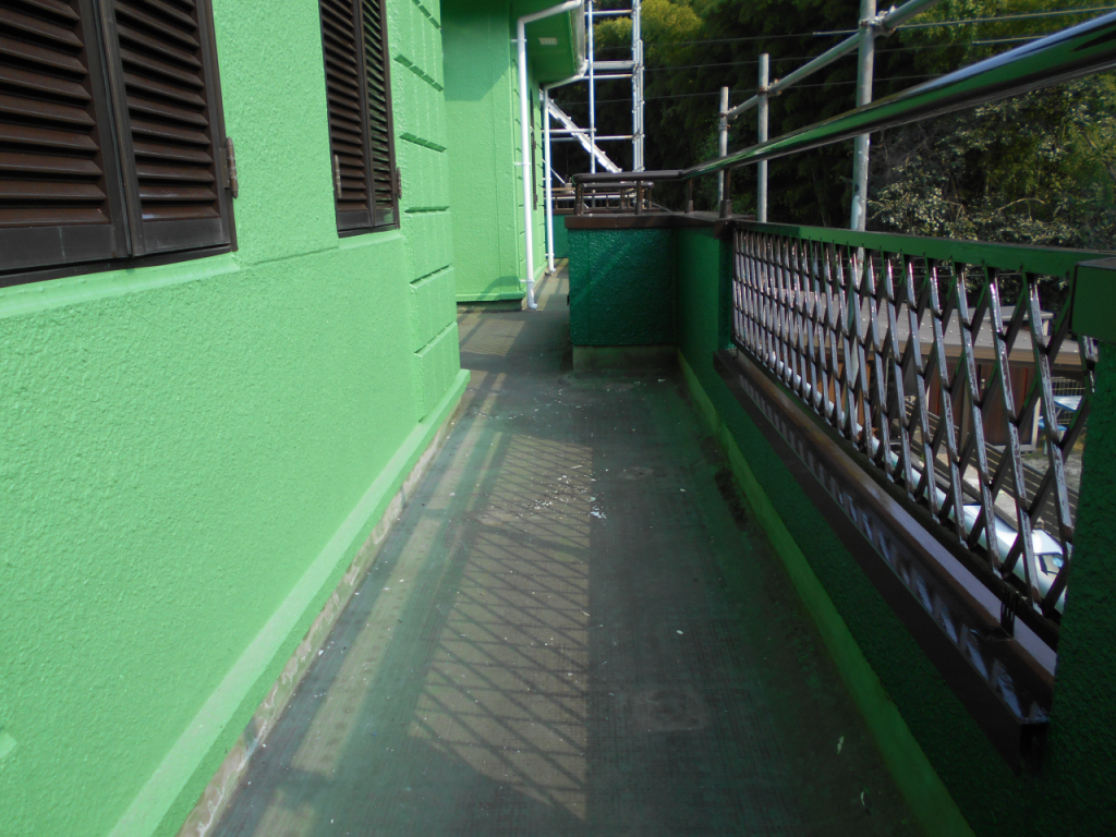 外壁塗装　屋根塗装　塗り替え　広島　大竹　岩国一軒家　施工前